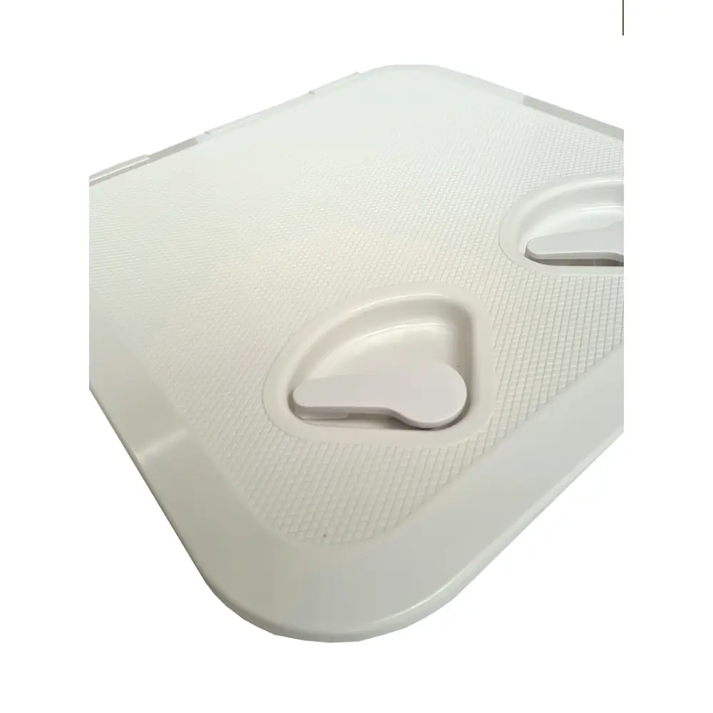 440mm x 315mm Medium White Budget Hatch